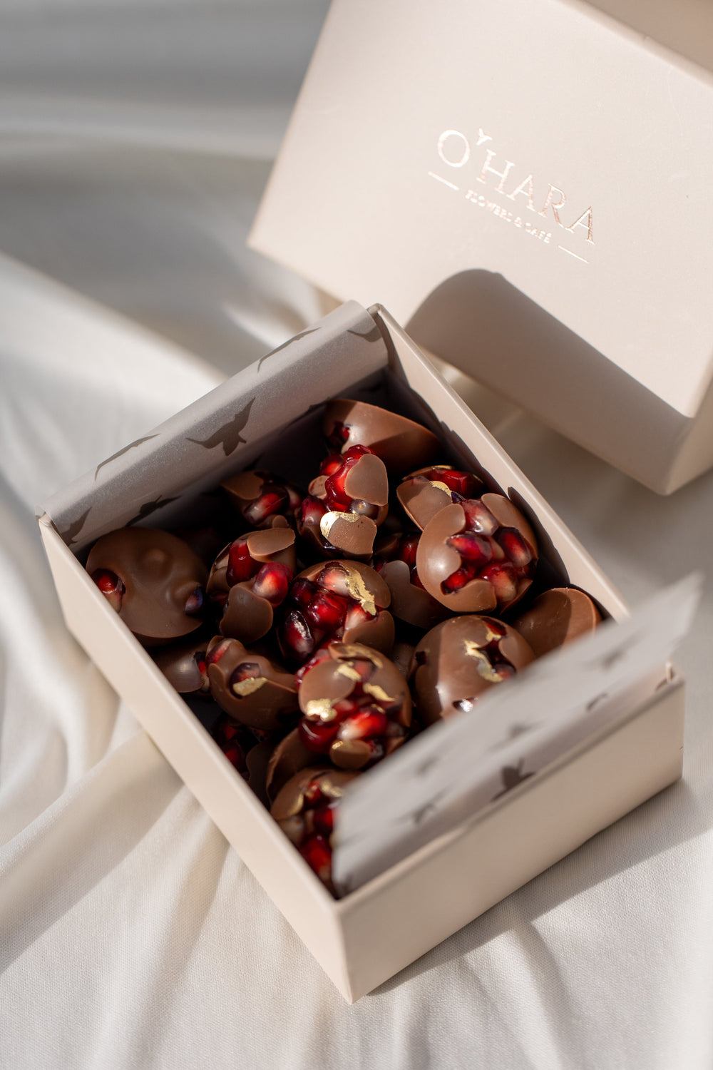 Small Gift Box – Chocolate Covered Berries